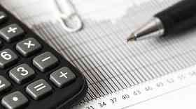 UK health spending £900 less per person than Germany