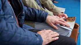 Staff shortages aiding missed bowel cancer diagnosis