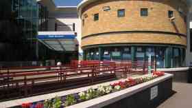 NHS failing to do enough to tackle harmful emissions