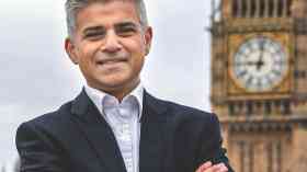 Mayor calls for greater role in NHS in London