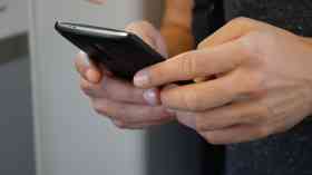 'WhatsApp-style' flu alert at Southampton trust