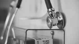 NHS to offer alternative thyroid cancer treatments