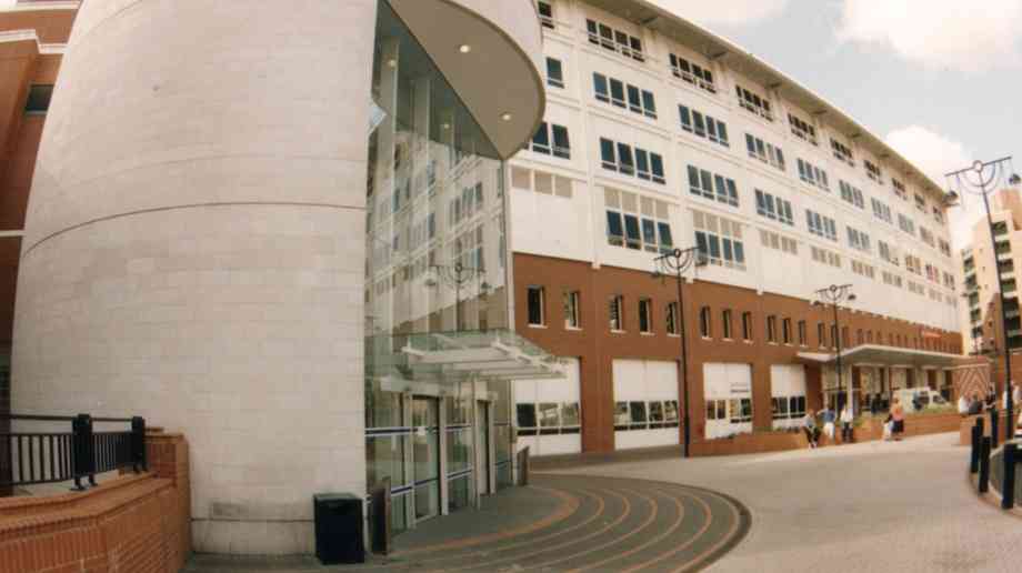 Leeds Trust becomes first to become officially Carbon Literate