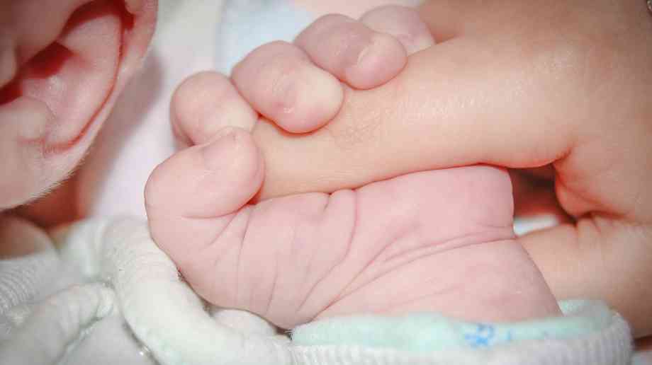 Fifth of mums experience perinatal mental health problems