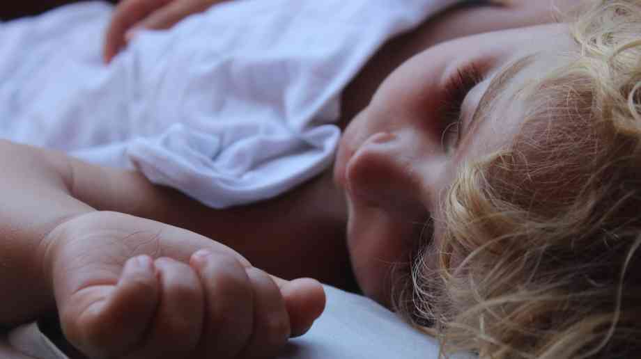 Children lose hour of sleep in noisy hospital wards