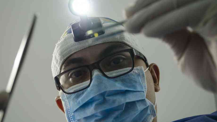Coronavirus face-masks causing dentistry shortages