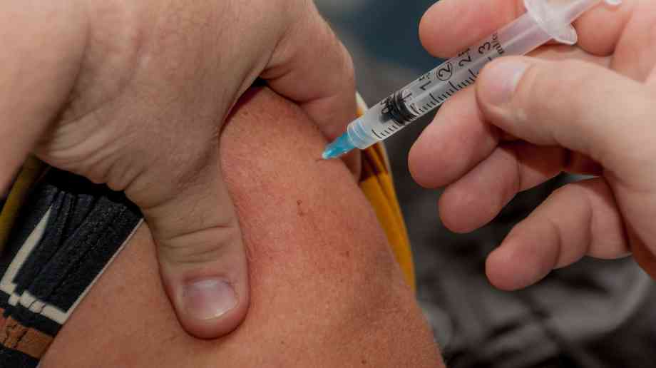 Experts seek compulsory vaccination for measles