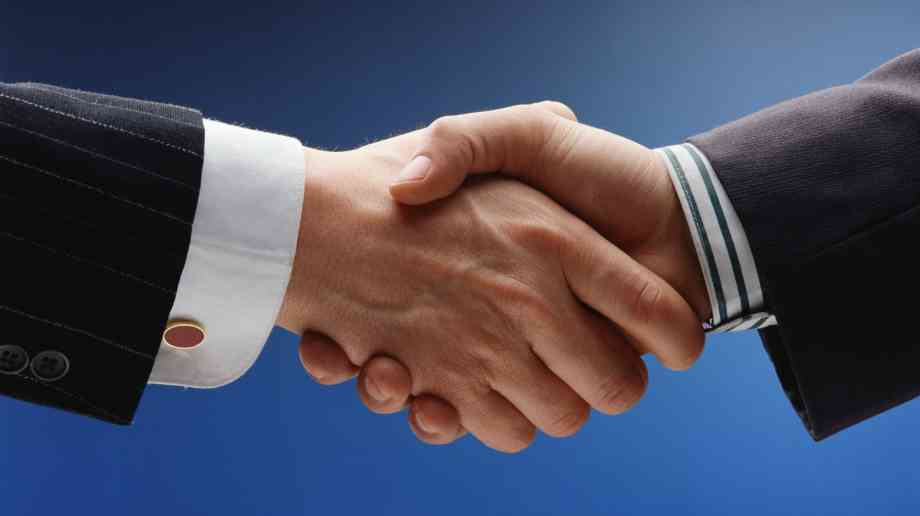 Derbyshire NHS trust first to support Armed Forces Covenant