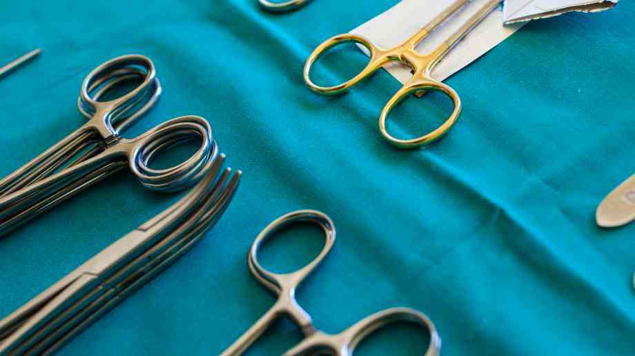 Numbers waiting for hospital treatment rises to record high