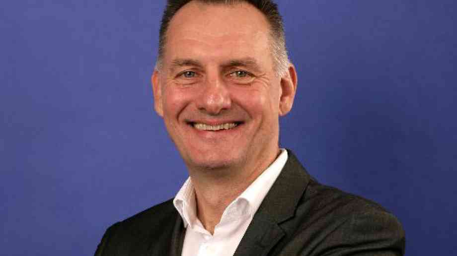 Professor Jonathan Warren named as new NSFT chief executive