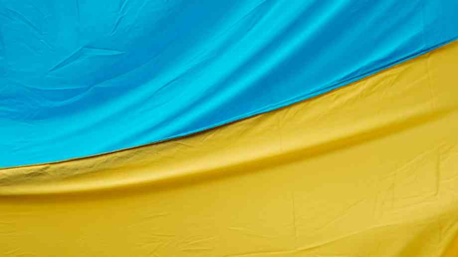 NHS doctors gather drugs and equipment to take to Ukraine