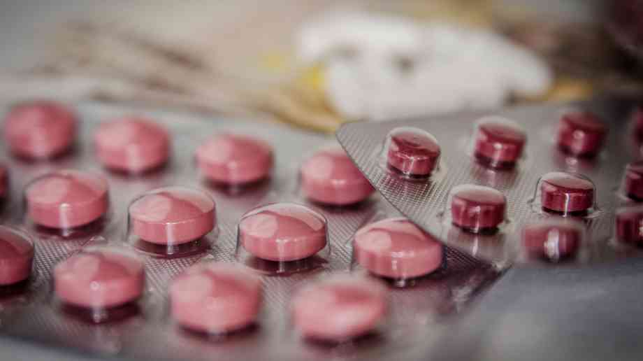 Medicine errors contribute to 22,000 deaths a year