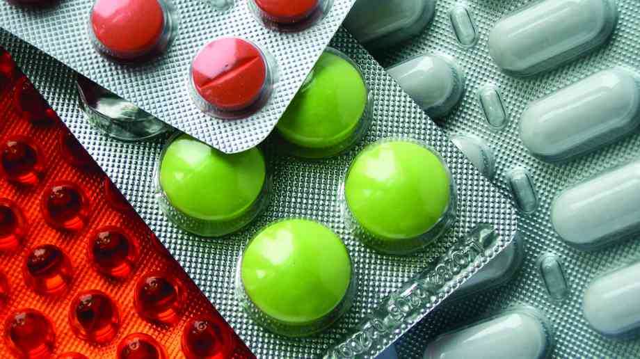 Link between painkillers and heart attack risk, study suggests