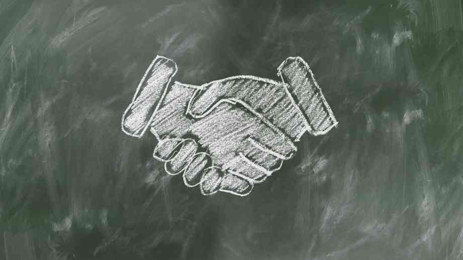 New Covid surge deal agreed with independent sector